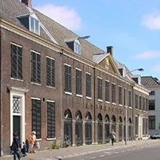 Koorenhuis, Den Haag aan de Prinsengracht 27. Kunstgeschiedenis, filosofie.